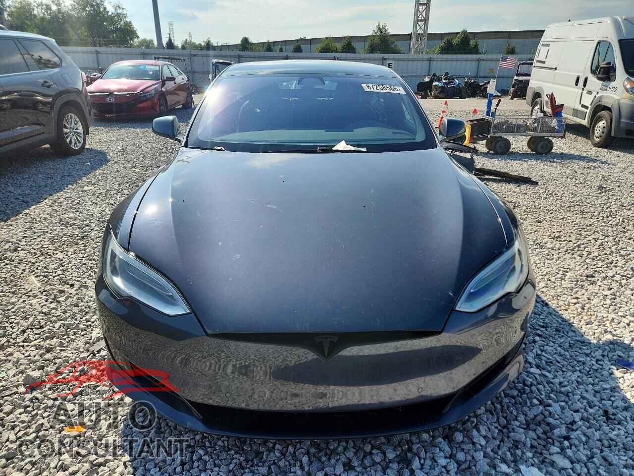 TESLA MODEL S 2020 - 5YJSA1E22LF397576
