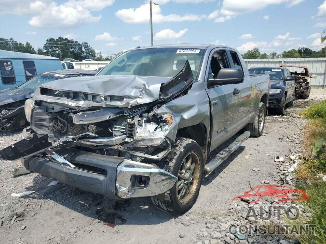 TOYOTA TUNDRA 2016 - 5TFRW5F17GX203858