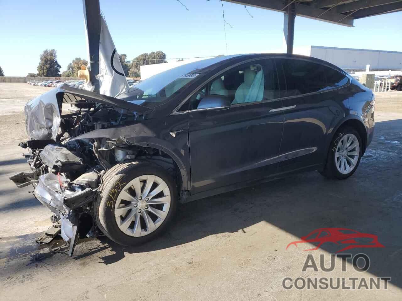 TESLA MODEL X 2020 - 5YJXCAE29LF261543