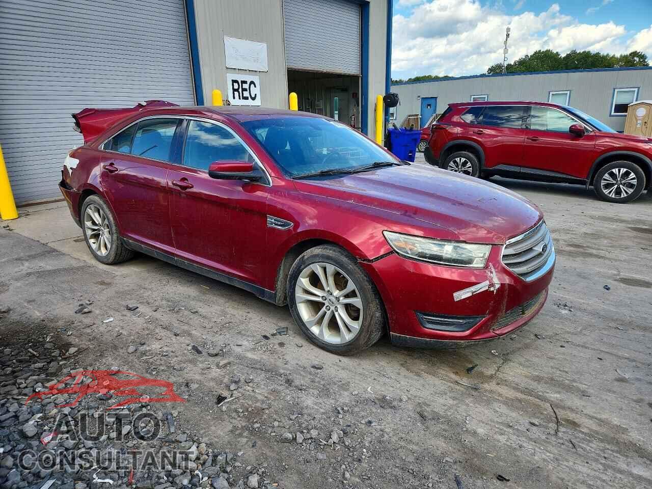 FORD TAURUS 2013 - 1FAHP2E85DG144123