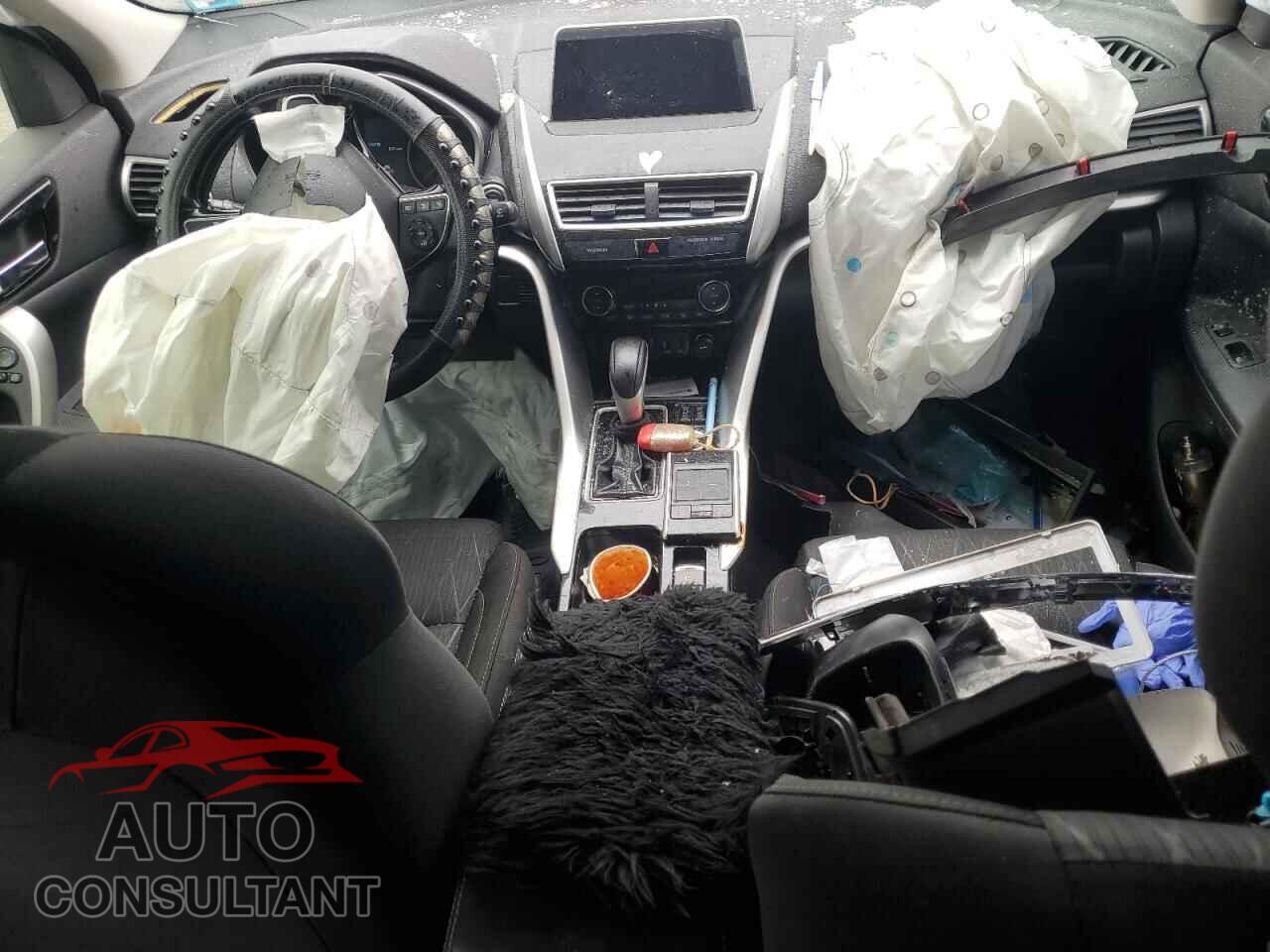 MITSUBISHI ECLIPSE 2018 - JA4AT5AA0JZ068709