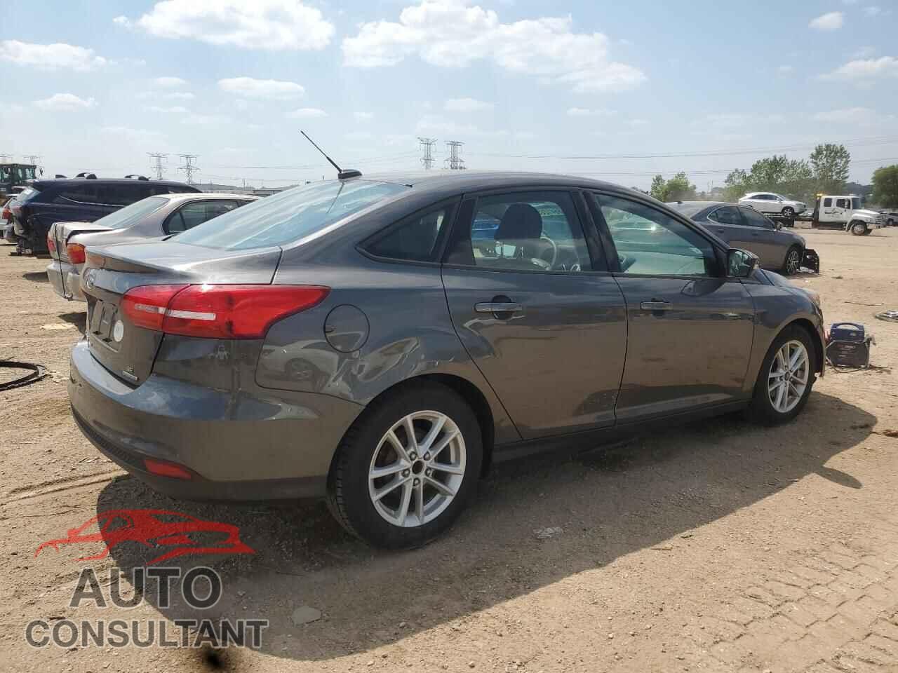 FORD FOCUS 2015 - 1FADP3F21FL216394