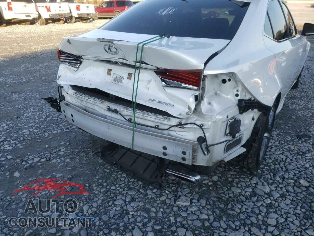 LEXUS IS 2017 - JTHBA1D21H5049809