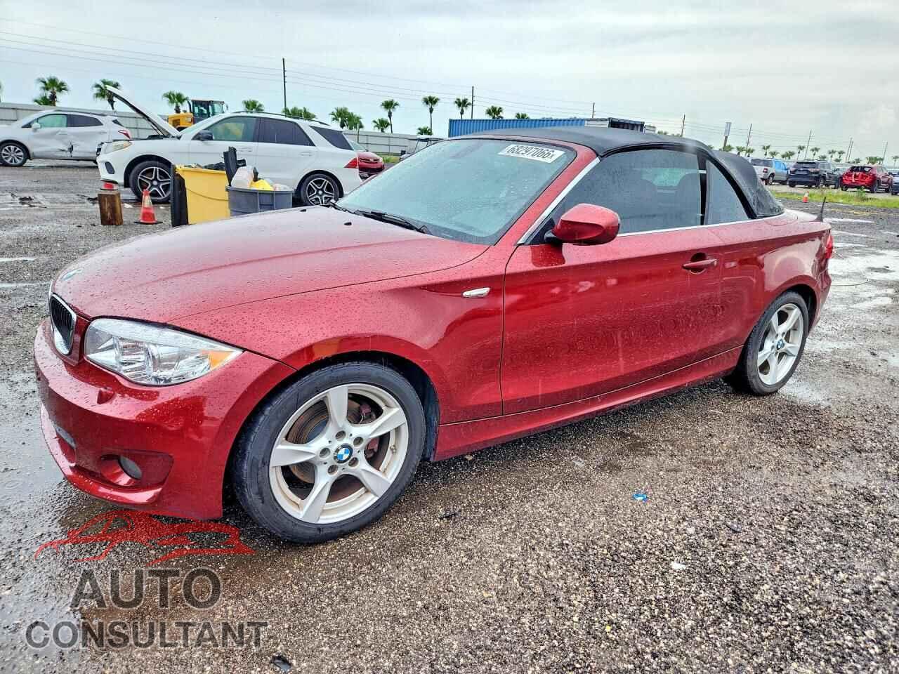 BMW 1 SERIES 2012 - WBAUL7C58CVM83038