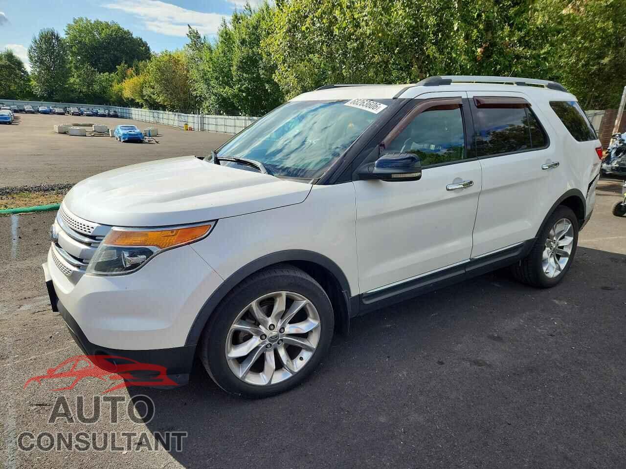 FORD EXPLORER 2011 - 1FMHK8D80BGA81017