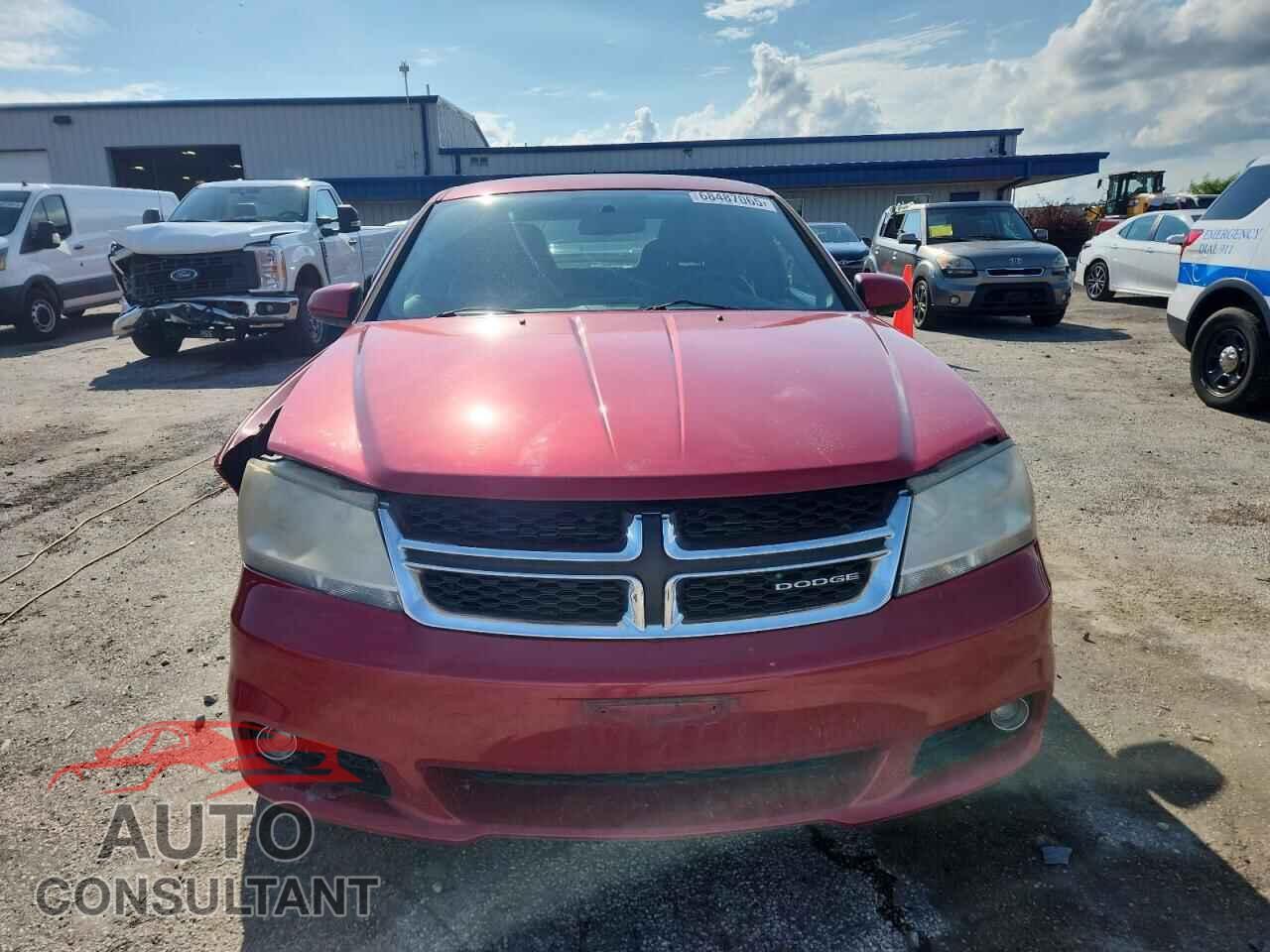 DODGE AVENGER 2011 - 1B3BD1FB8BN557693