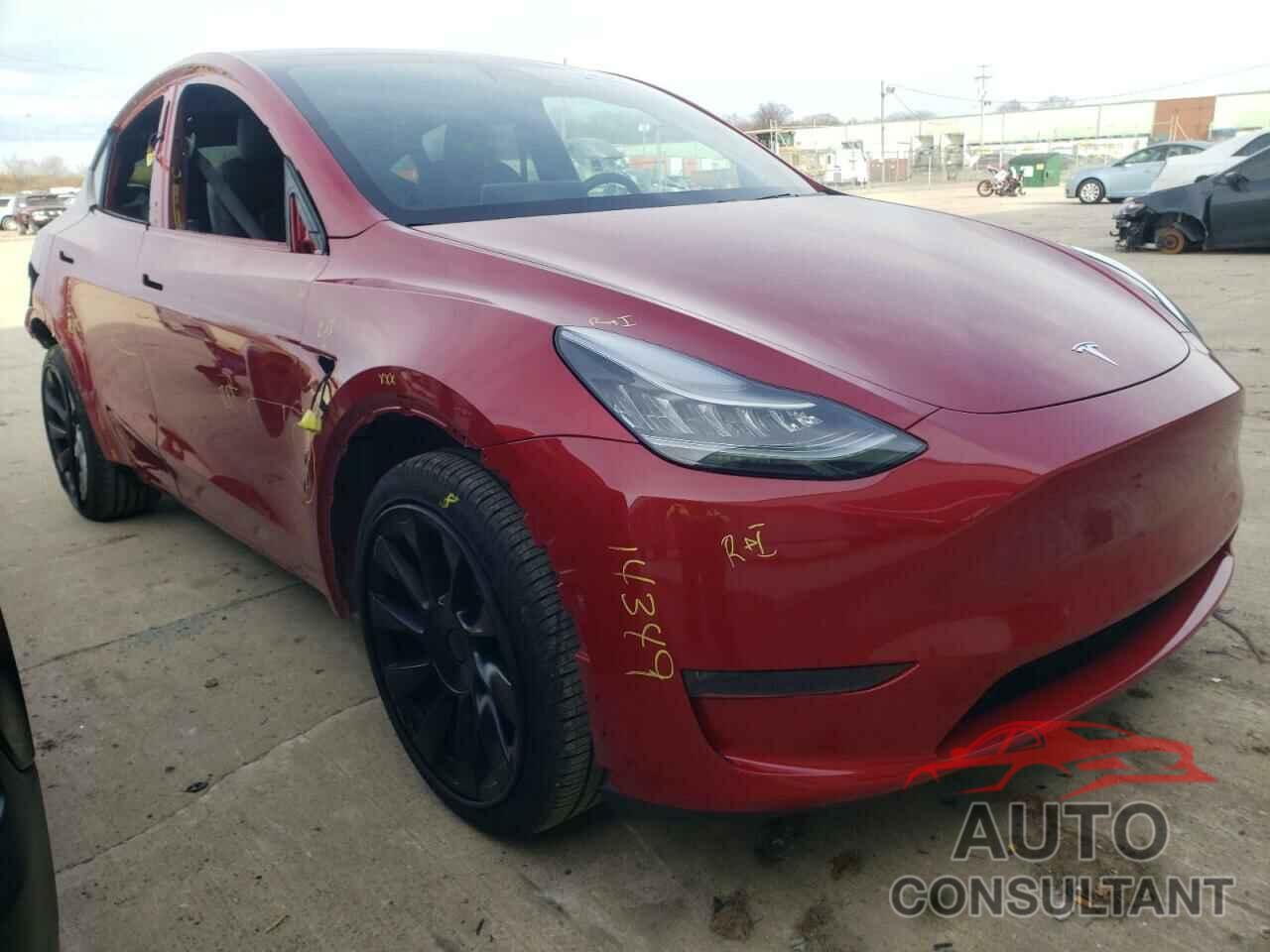 TESLA MODEL Y 2021 - 5YJYGDEE2MF062386