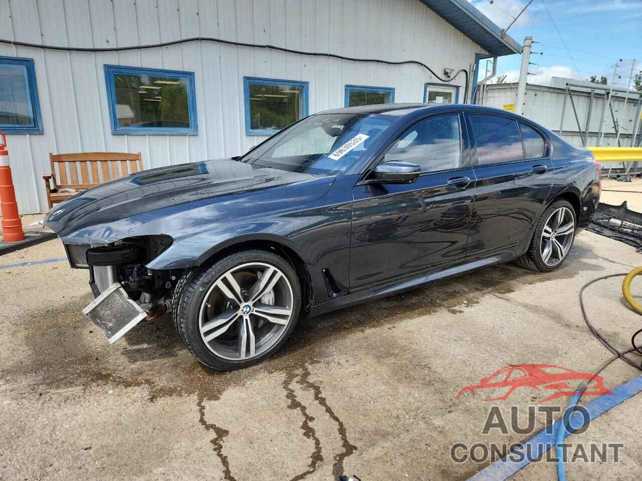 BMW 7 SERIES 2018 - WBA7B0C59JG527315