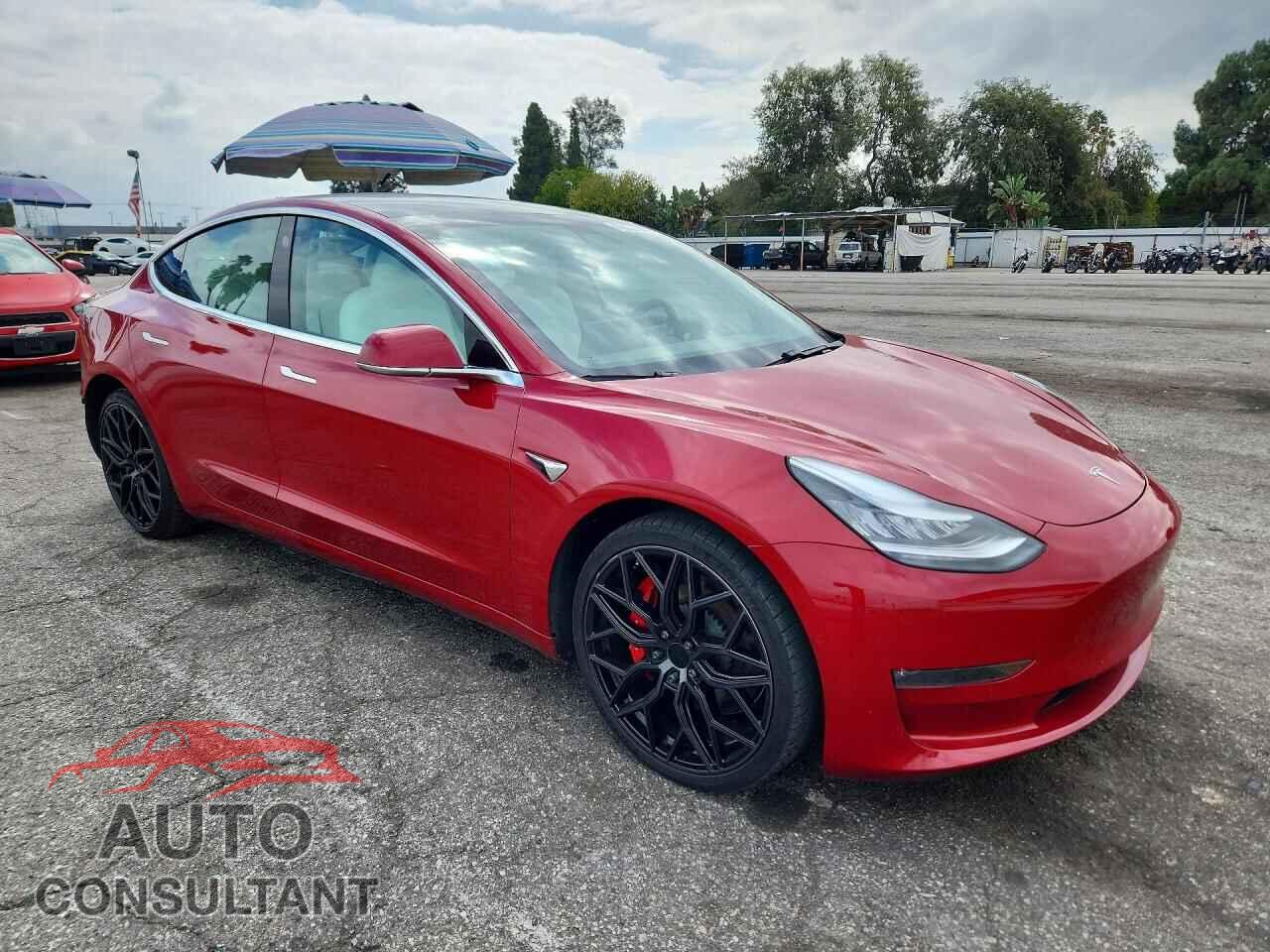 TESLA MODEL 3 2019 - 5YJ3E1EB0KF477594