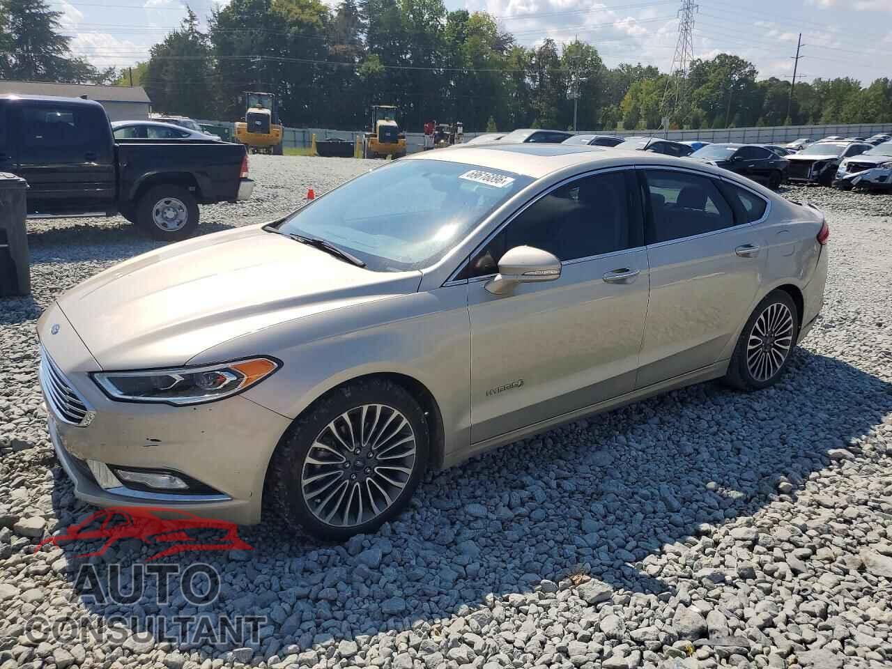 FORD FUSION 2017 - 3FA6P0LU3HR226507