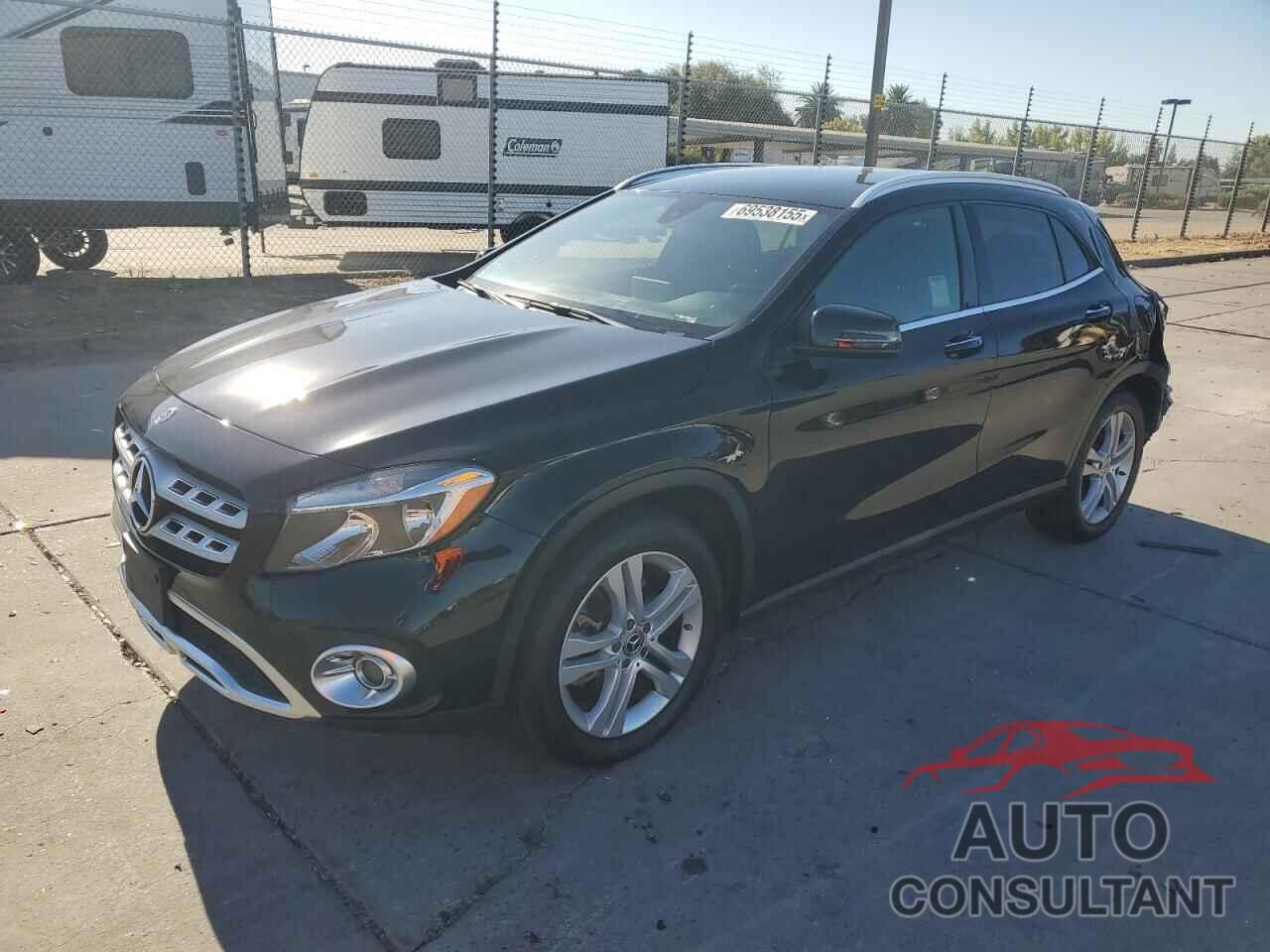 MERCEDES-BENZ GLA-CLASS 2018 - WDCTG4GB6JJ415627