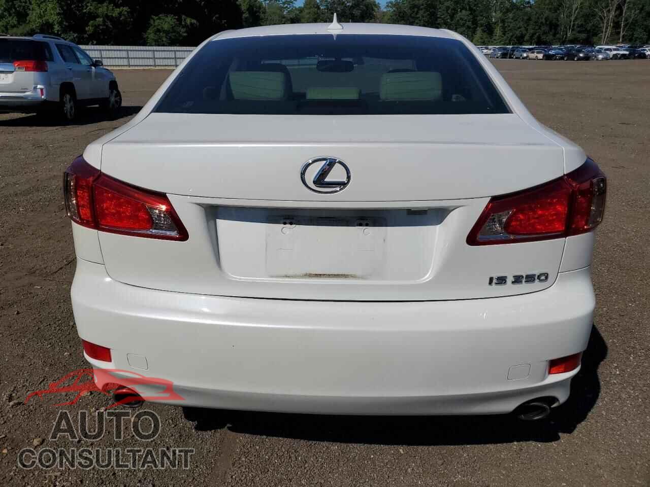 LEXUS IS 2012 - JTHBF5C26C5173559