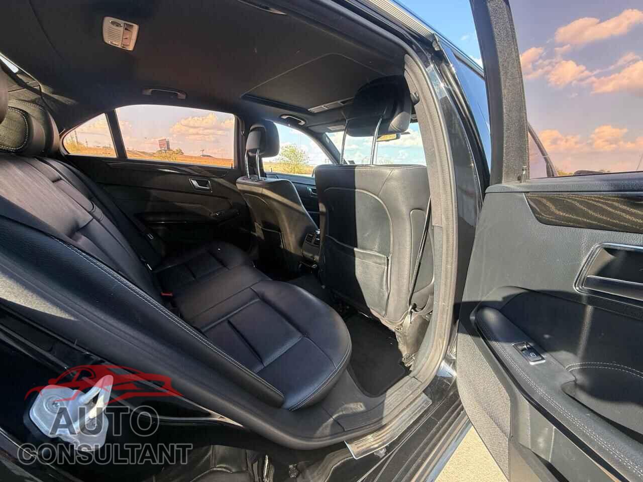 MERCEDES-BENZ E-CLASS 2015 - WDDHF5KB0FB148732