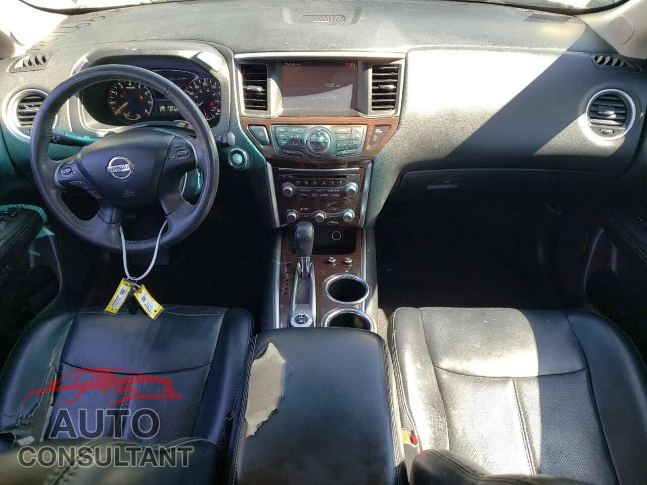 NISSAN PATHFINDER 2015 - 5N1AR2MM6FC714687