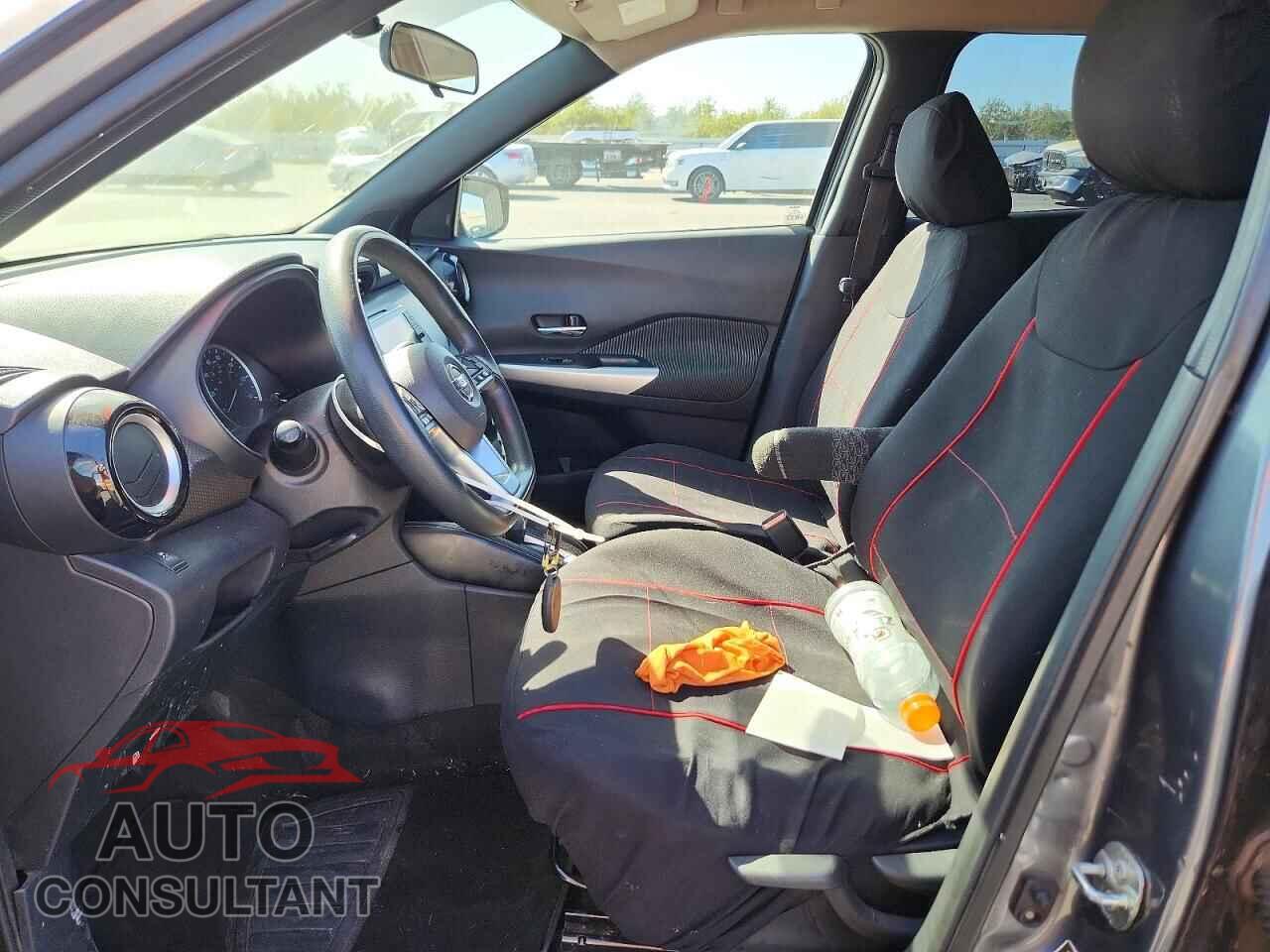 NISSAN KICKS 2019 - 3N1CP5CU3KL520285