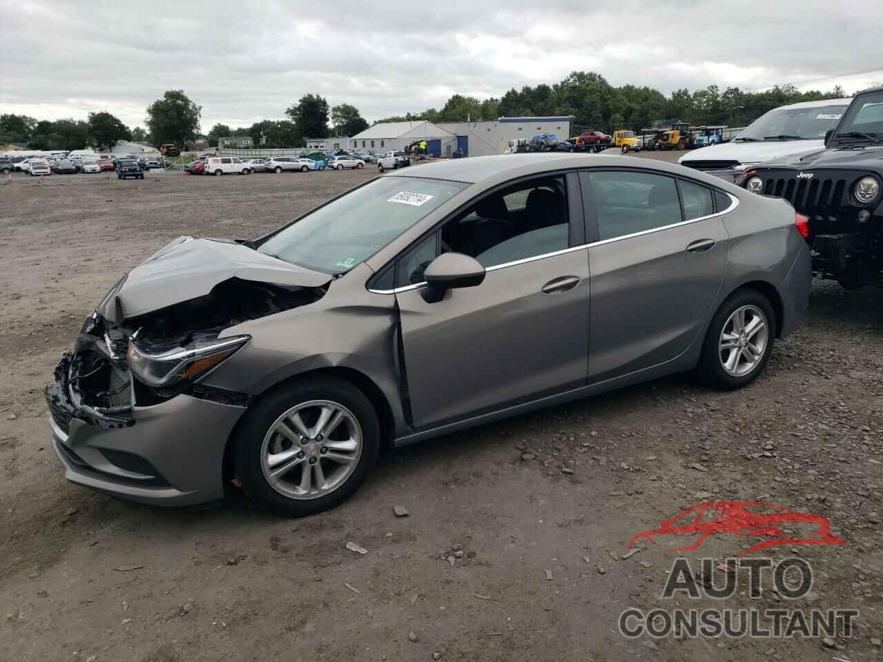 CHEVROLET CRUZE 2018 - 1G1BE5SM7J7130074