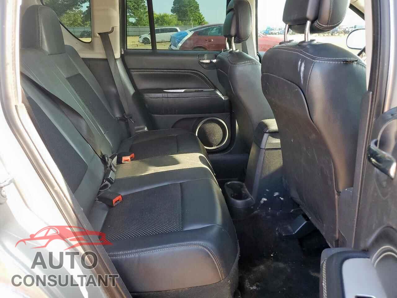 JEEP COMPASS 2014 - 1C4NJCEAXED624541