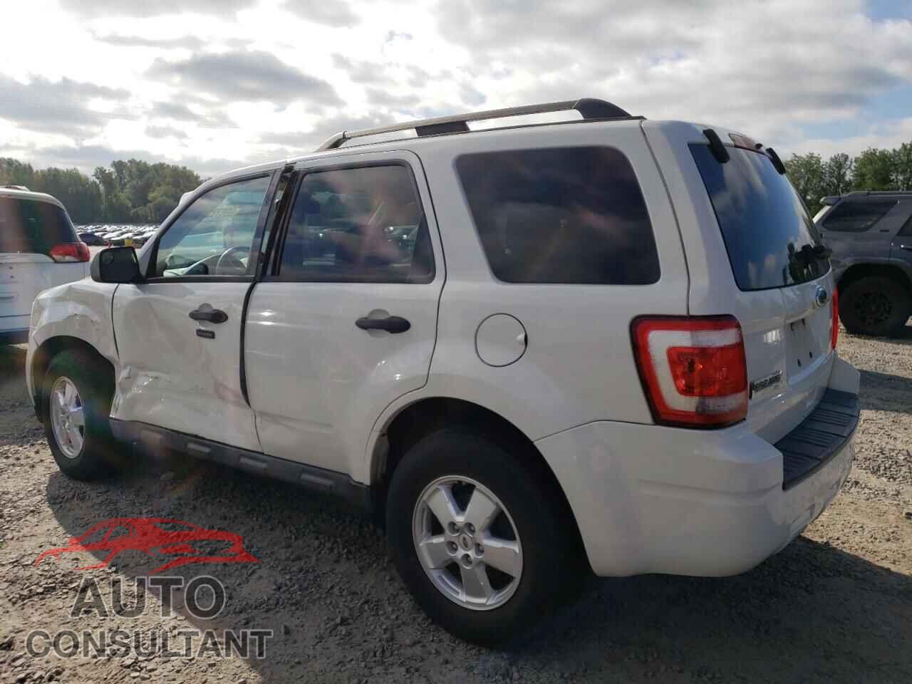 FORD ESCAPE 2010 - 1FMCU0D75AKA31108