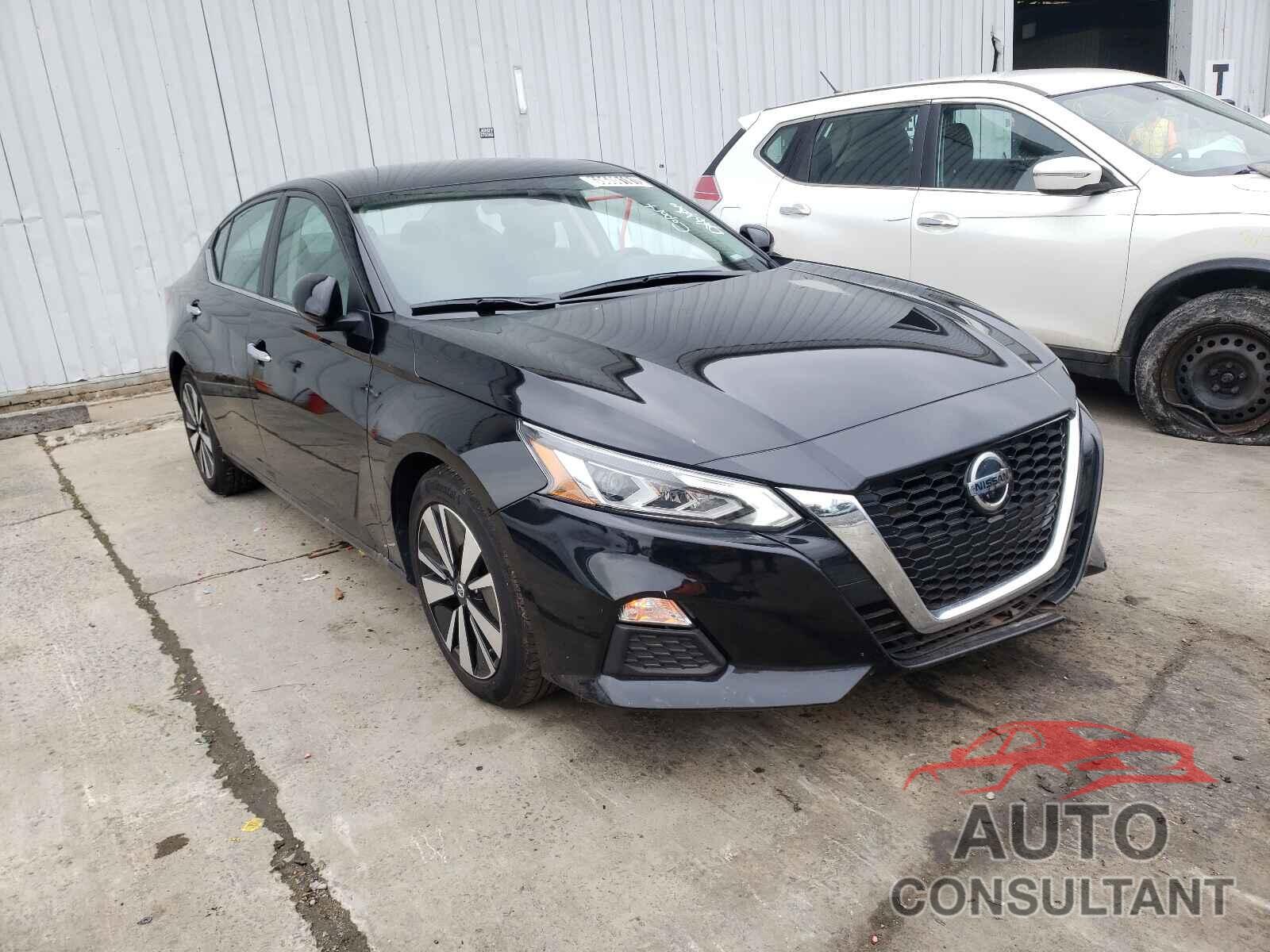 NISSAN ALTIMA SV 2021 - 1N4BL4DV8MN326723