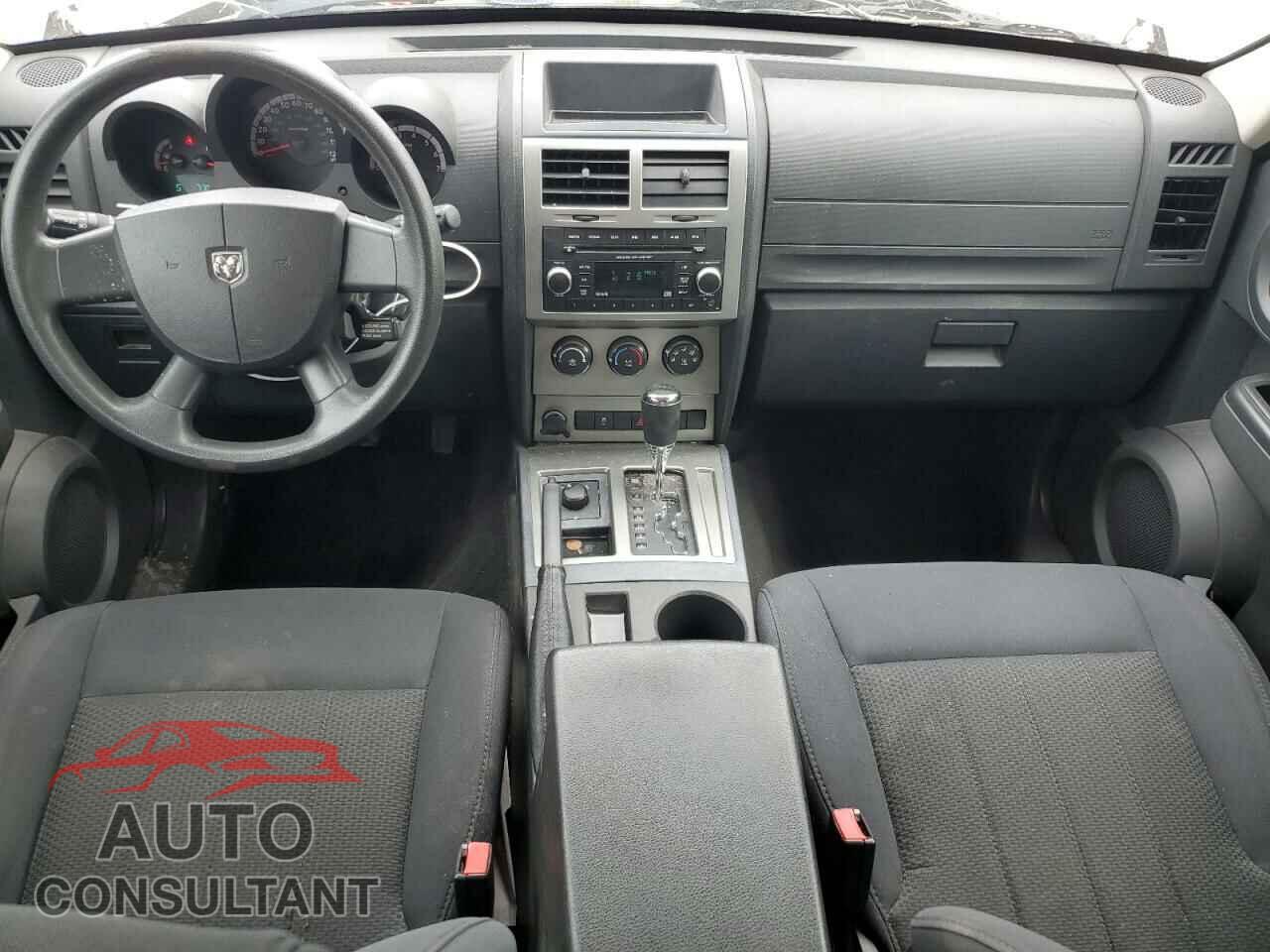 DODGE NITRO 2011 - 1D4PU4GK0BW598143