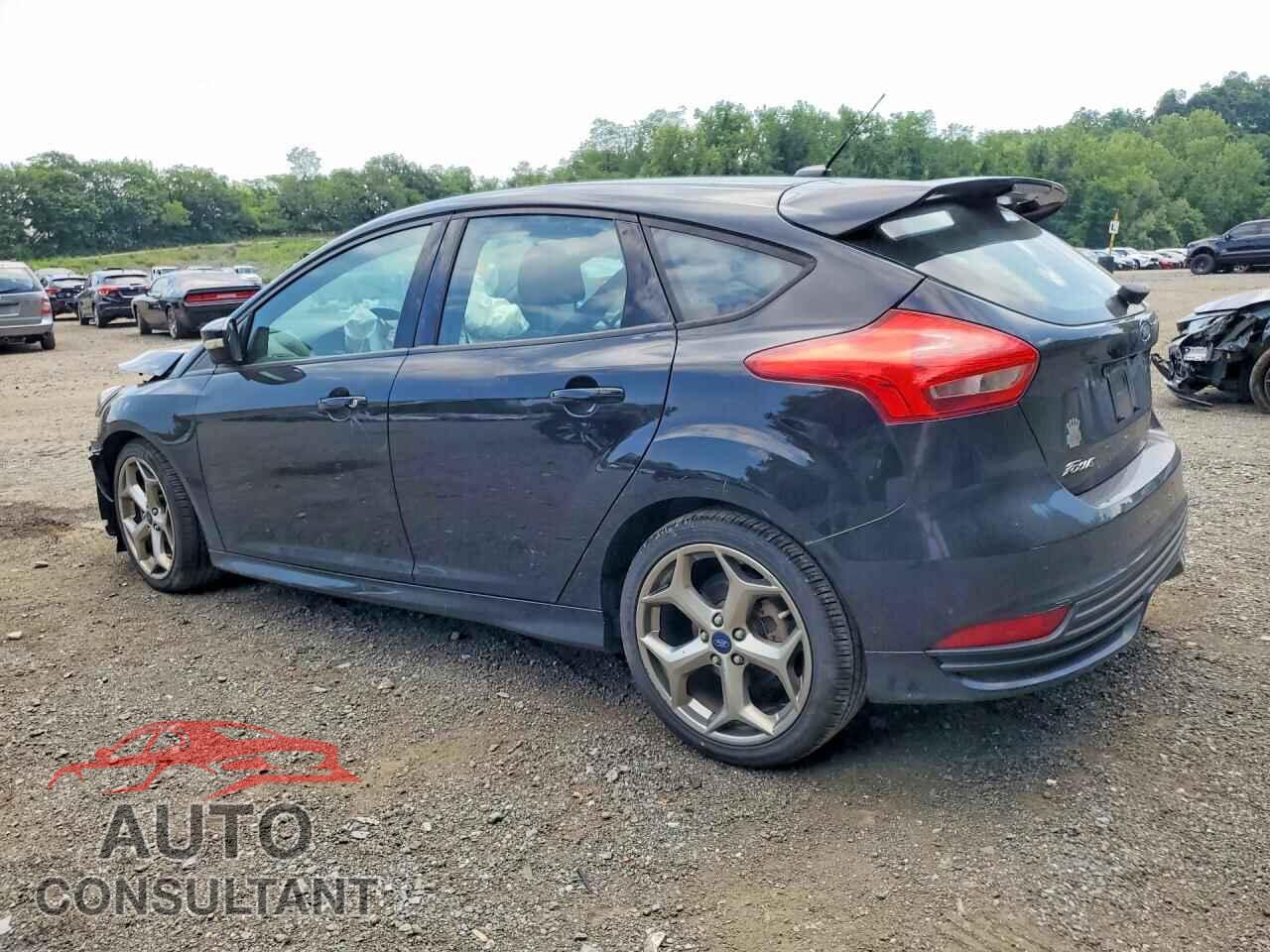 FORD FOCUS 2016 - 1FADP3L99GL224357