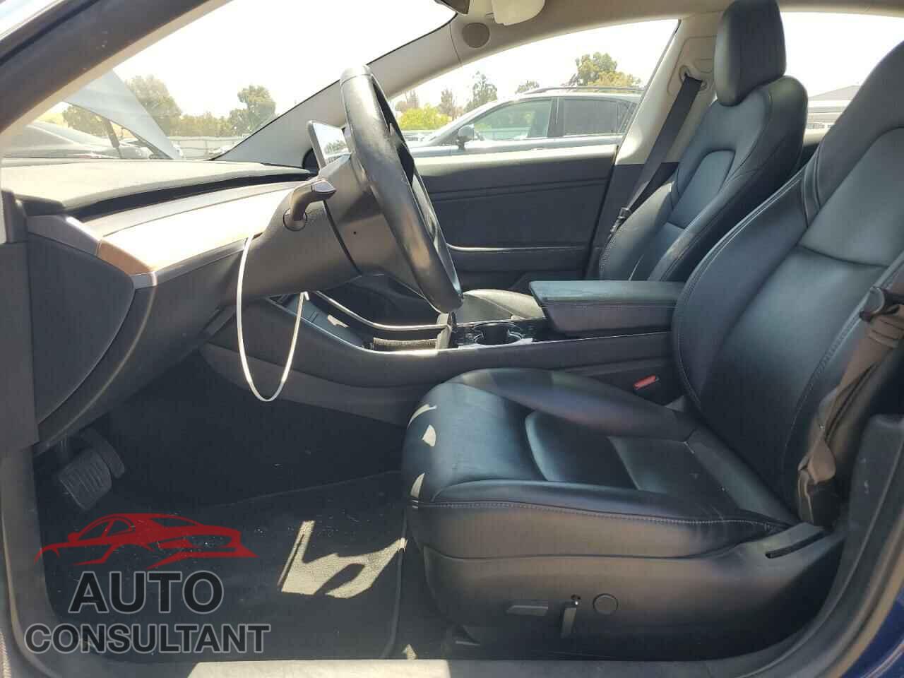 TESLA MODEL 3 2018 - 5YJ3E1EA6JF038437