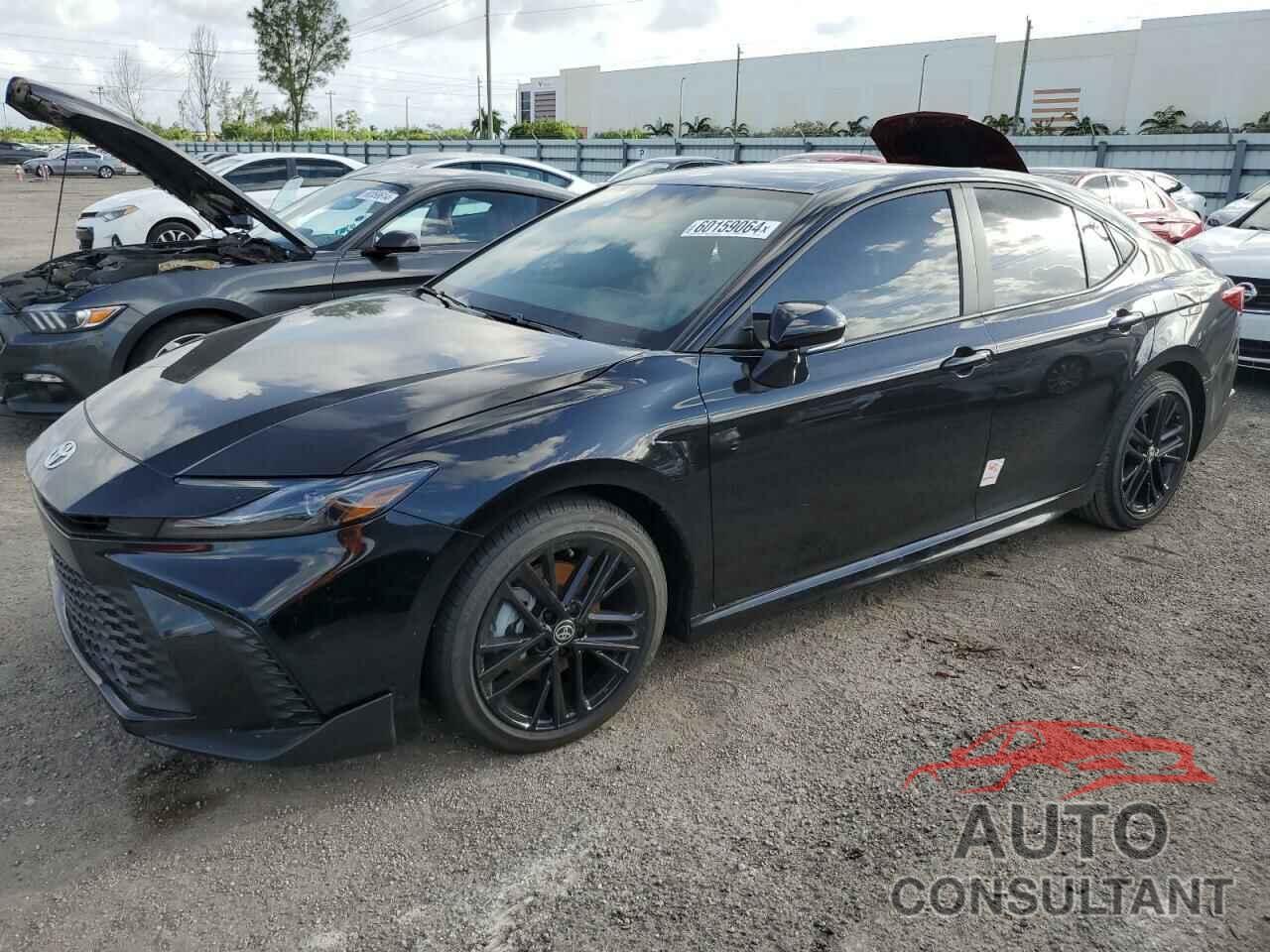 TOYOTA CAMRY 2025 - 4T1DAACK8SU005746