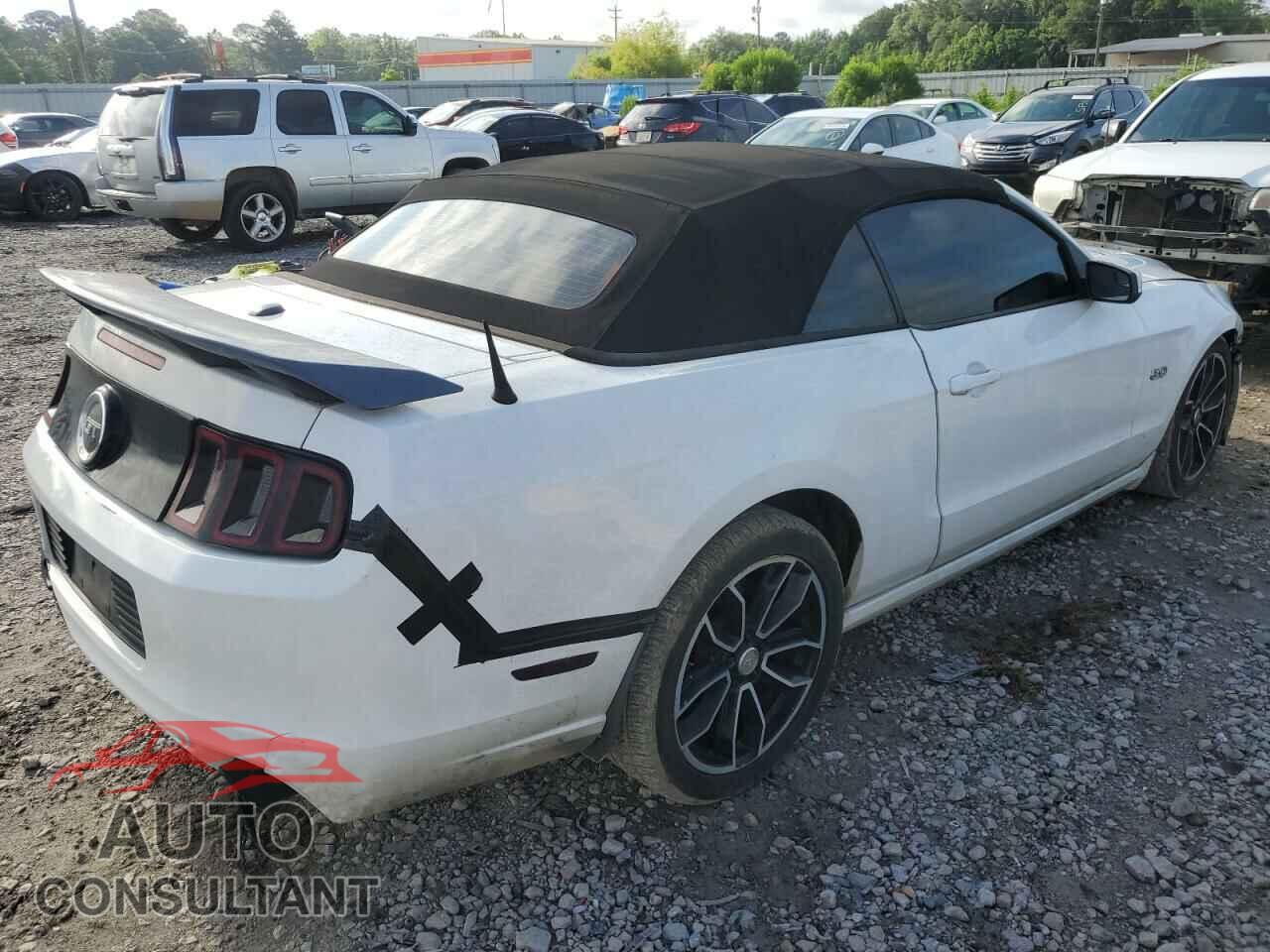 FORD MUSTANG 2014 - 1ZVBP8FF4E5225687