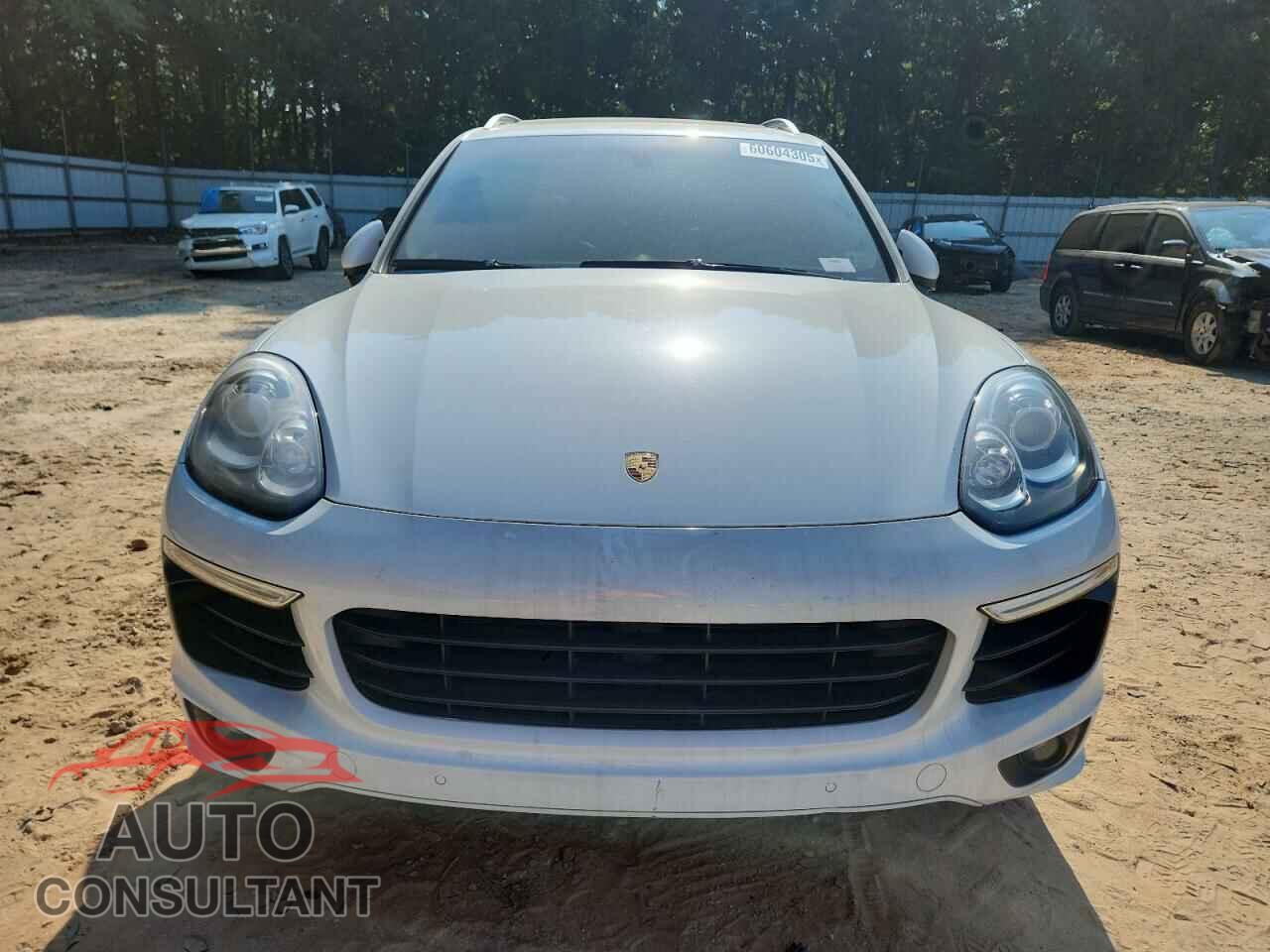 PORSCHE CAYENNE 2015 - WP1AB2A24FLA59813