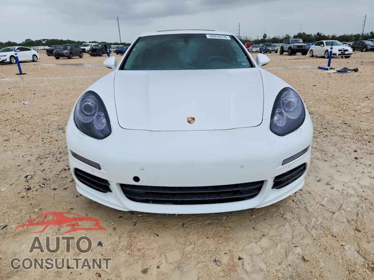 PORSCHE PANAMERA 2015 - WP0AA2A78FL002109