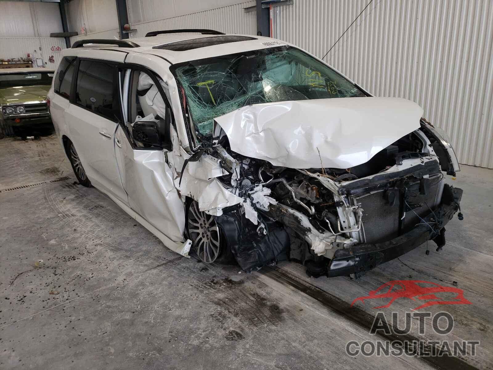 TOYOTA SIENNA 2019 - 5TDYZ3DC4KS008472