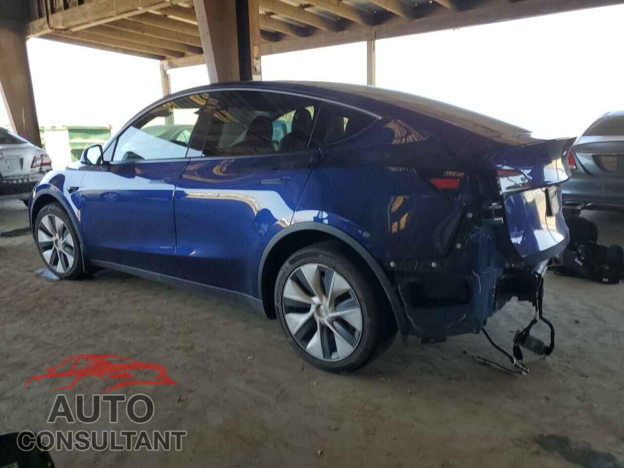 TESLA MODEL Y 2023 - 7SAYGDEE0PF837470