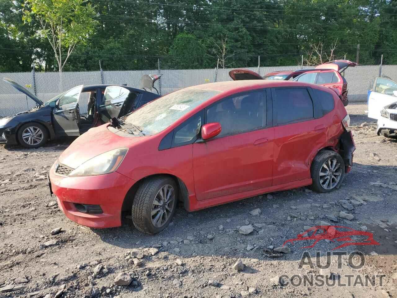 HONDA FIT 2013 - JHMGE8H51DC075436
