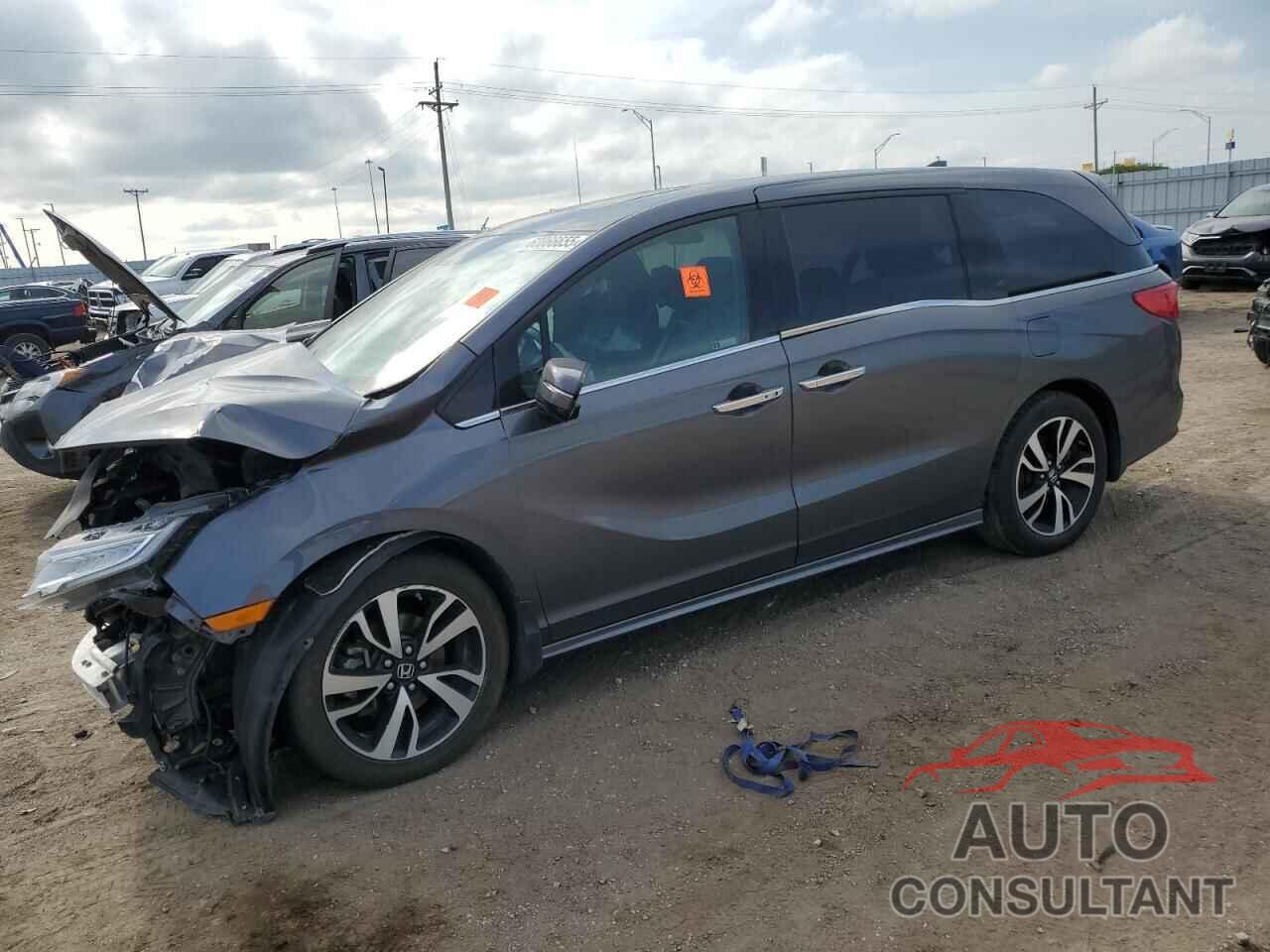 HONDA ODYSSEY 2018 - 5FNRL6H96JB068519