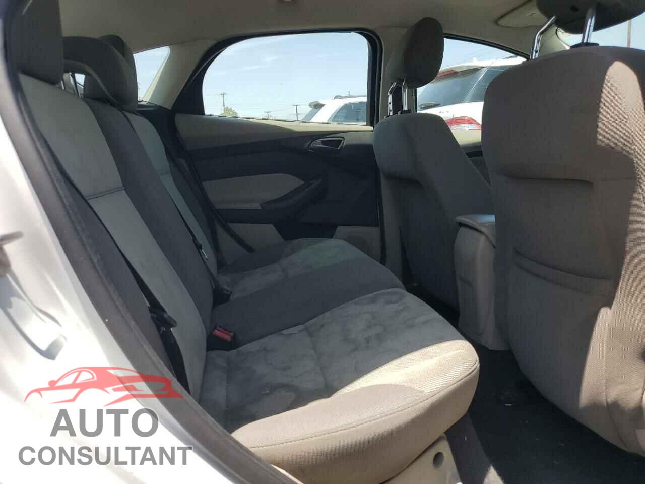 FORD FOCUS 2012 - 1FAHP3K29CL258654