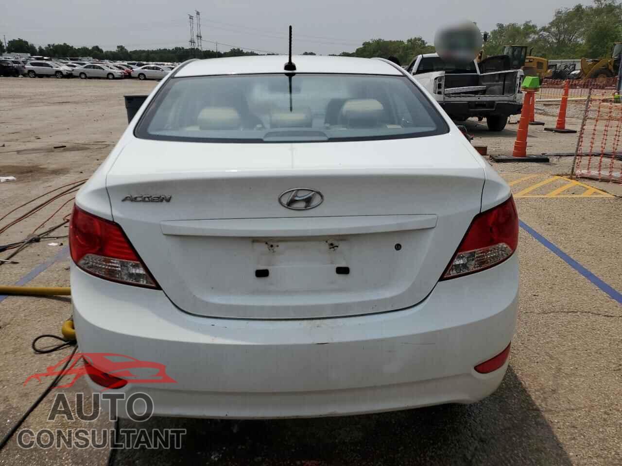 HYUNDAI ACCENT 2012 - KMHCU4AE4CU227543