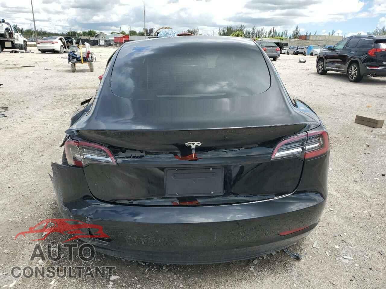 TESLA MODEL 3 2022 - 5YJ3E1EA0NF337542
