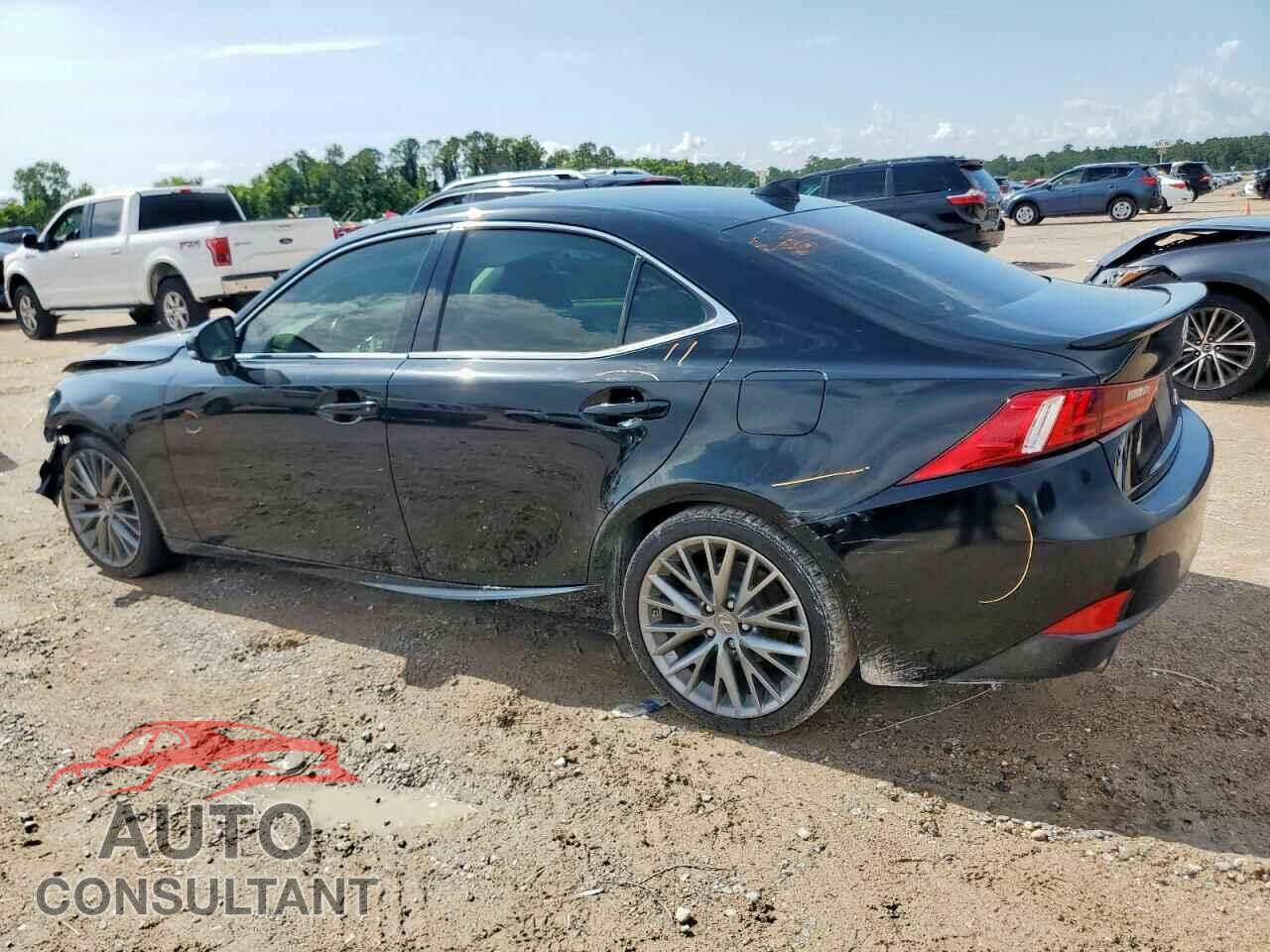 LEXUS IS 2014 - JTHBF1D29E5030695