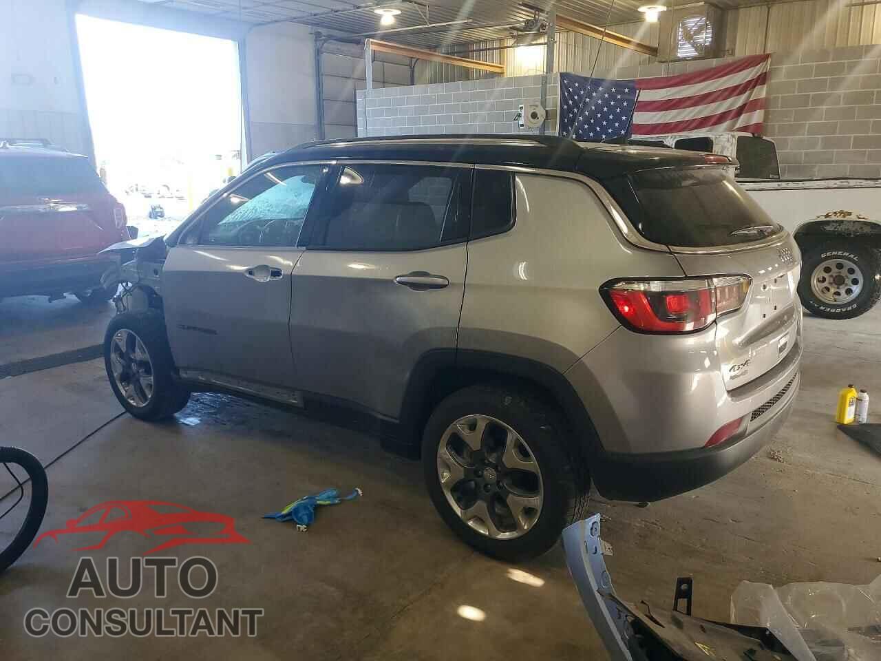 JEEP COMPASS 2018 - 3C4NJDCB7JT264540