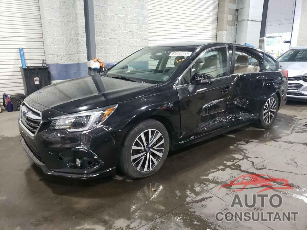 SUBARU LEGACY 2018 - 4S3BNAF65J3034852