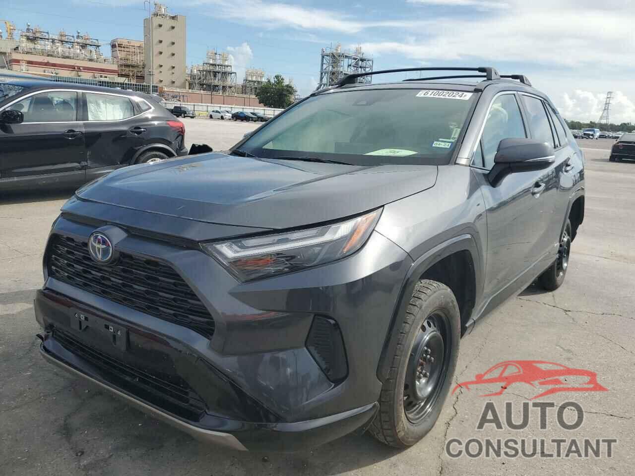 TOYOTA RAV4 2022 - JTM16RFV0ND053100