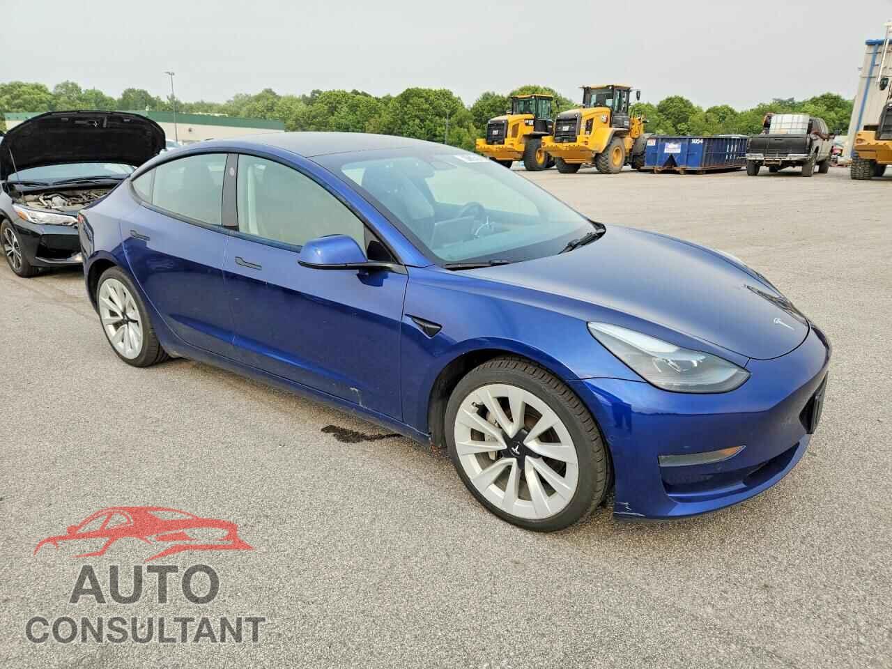 TESLA MODEL 3 2022 - 5YJ3E1EA0NF290318