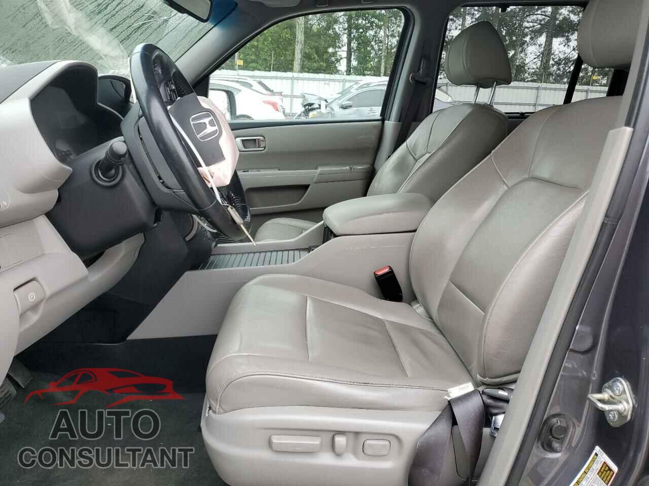 HONDA PILOT 2014 - 5FNYF4H98EB052111