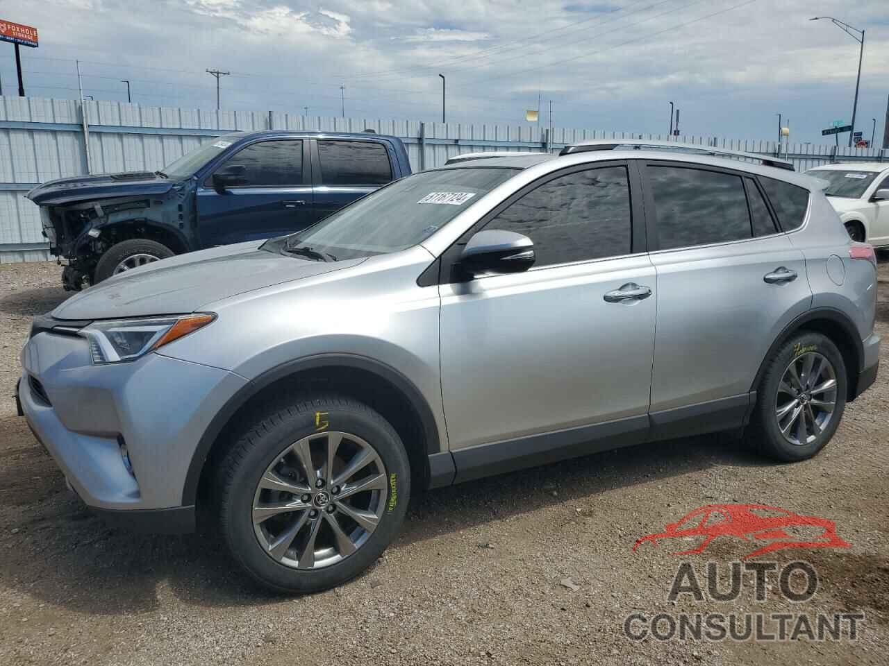 TOYOTA RAV4 2018 - JTMDFREV8JJ215534