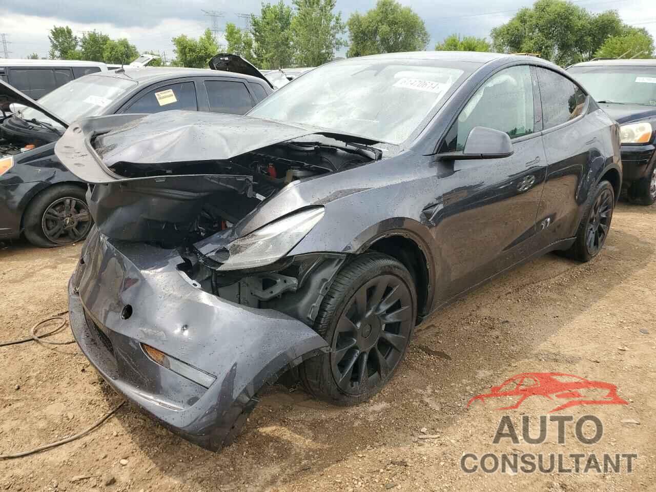 TESLA MODEL Y 2024 - 7SAYGDEE9RA285273