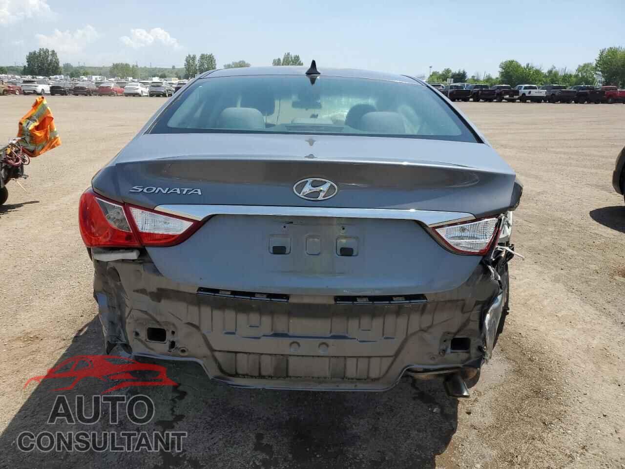 HYUNDAI SONATA 2012 - 5NPEB4AC3CH492000