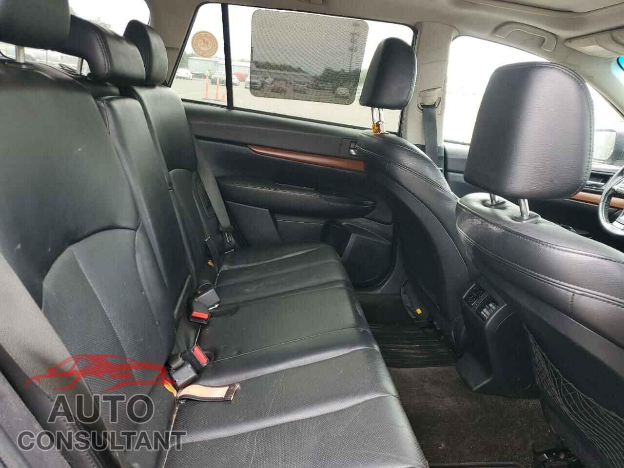 SUBARU OUTBACK 2014 - 4S4BRBLC3E3323492