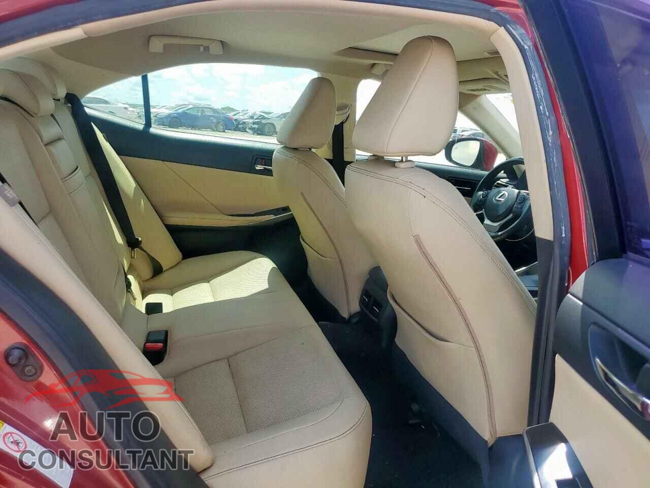 LEXUS IS 2014 - JTHBF1D28E5021485