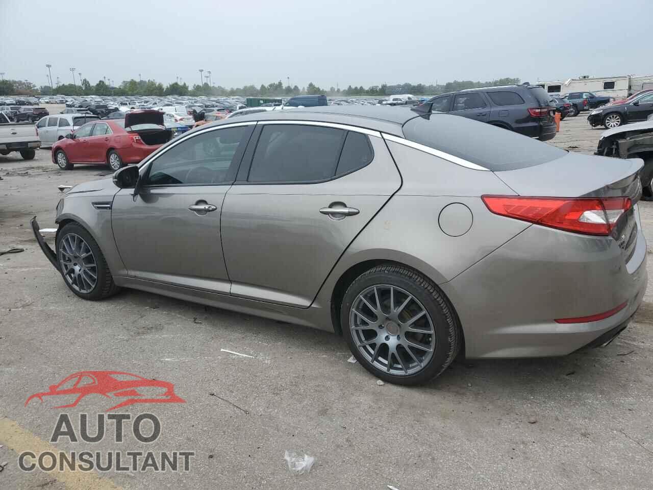 KIA OPTIMA 2012 - 5XXGR4A63CG080444