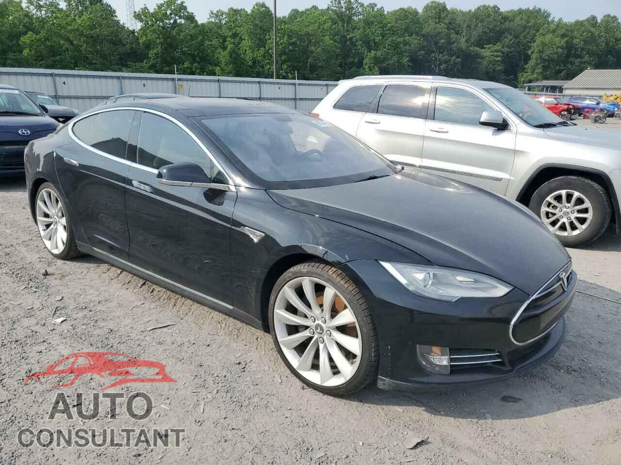 TESLA MODEL S 2012 - 5YJSA1DP0CFS00059